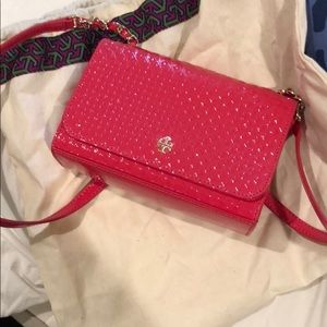 AUTHENTIC Tory Burch WOC
